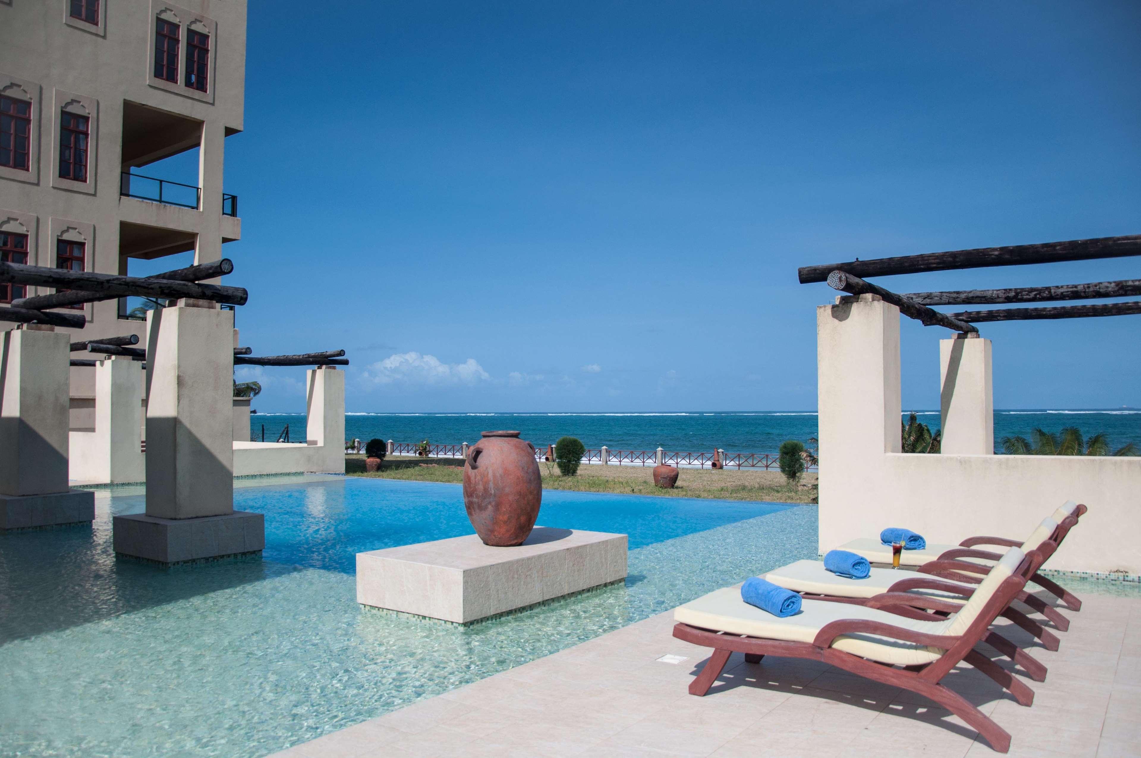 Cocoa Boutique Hotel - Your Kenyan Beachfront Bliss Mombaça Exterior foto