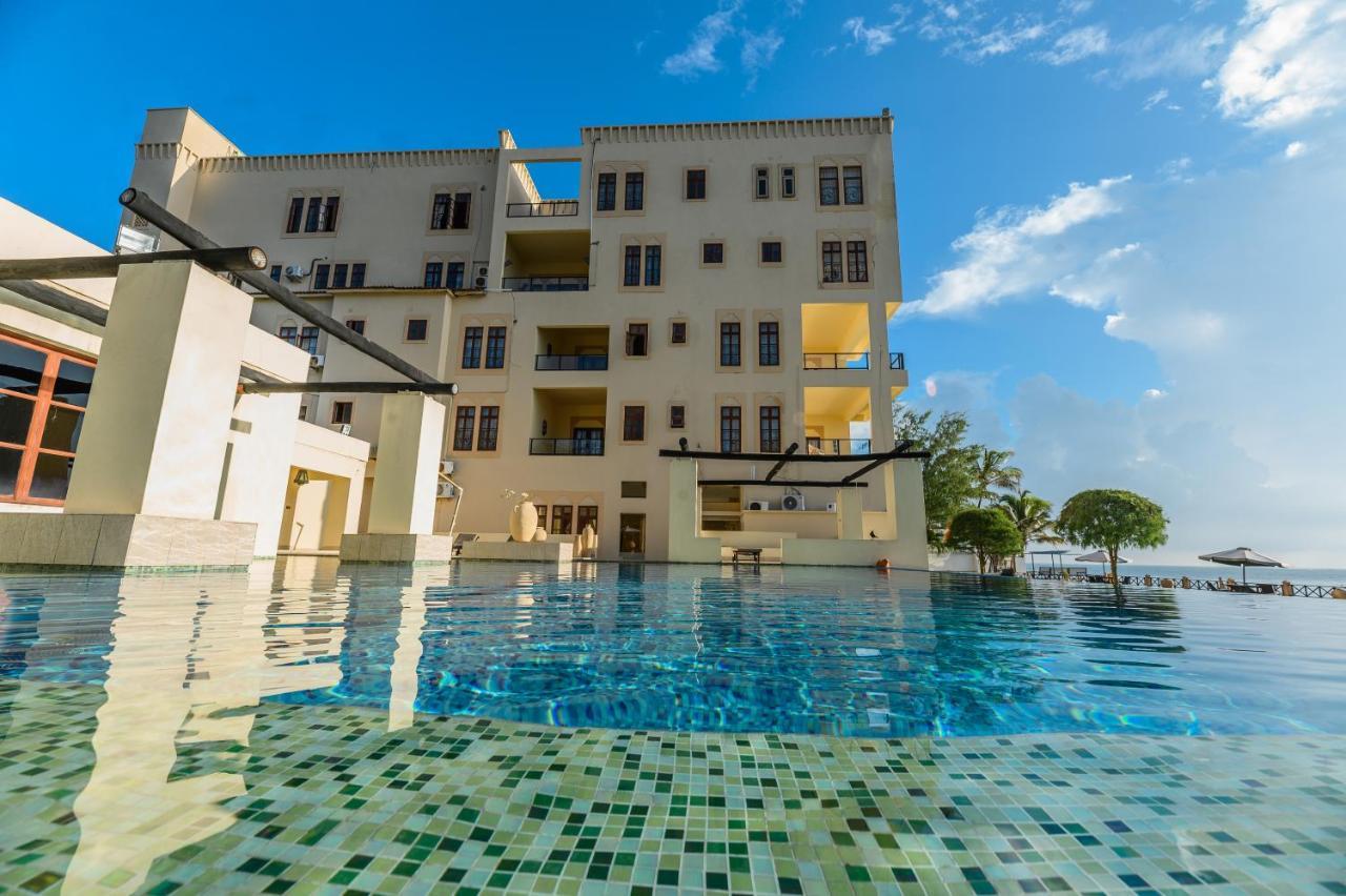 Cocoa Boutique Hotel - Your Kenyan Beachfront Bliss Mombaça Exterior foto